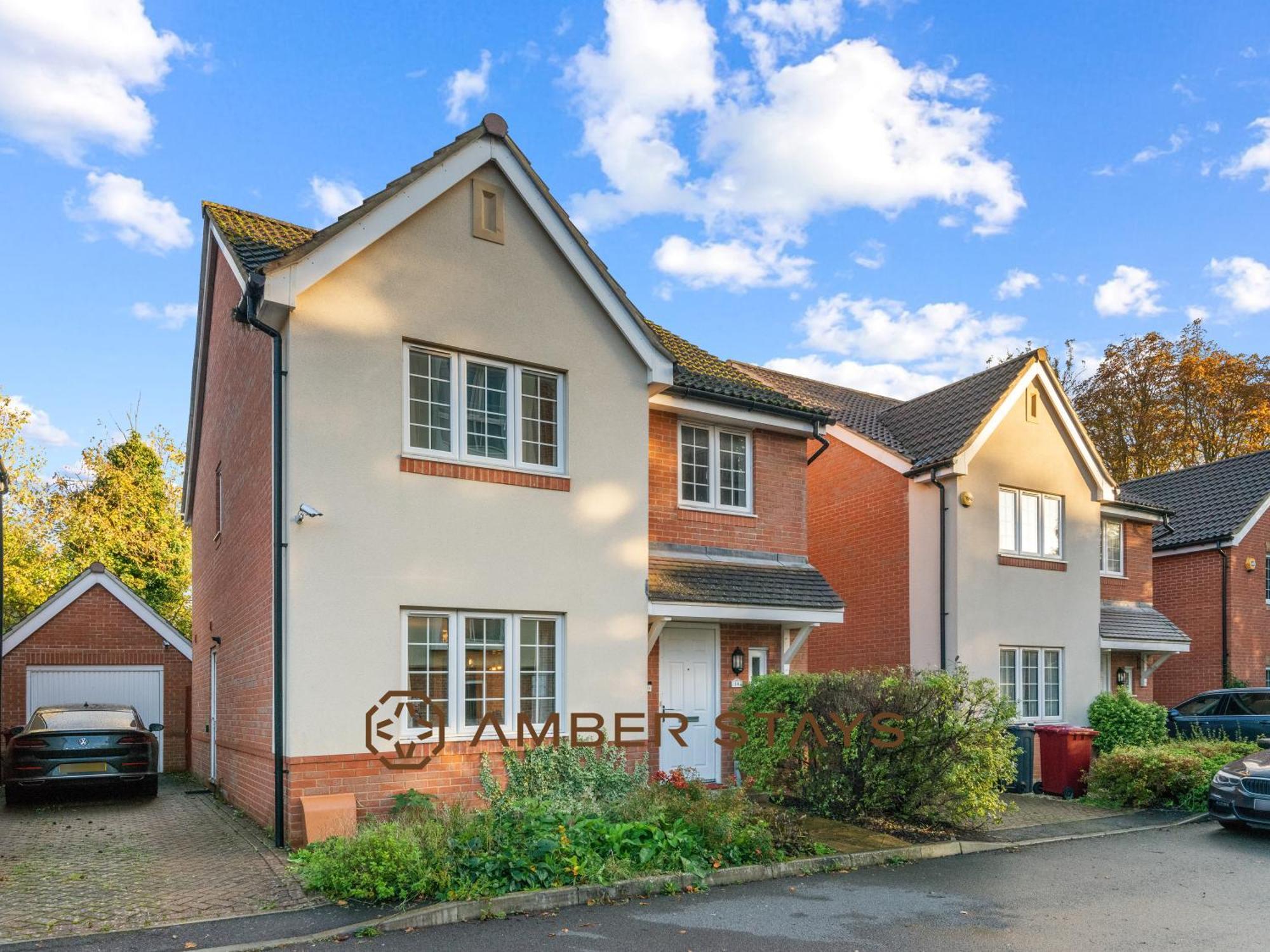 Spacious 5 Bed House In Reading By Amber Stays, Perfect For Business & Contractors, Sleeps 12! Exteriér fotografie
