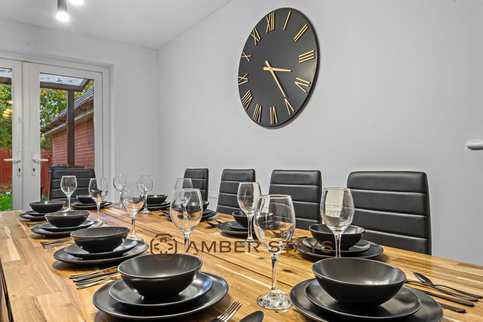 Spacious 5 Bed House In Reading By Amber Stays, Perfect For Business & Contractors, Sleeps 12! Exteriér fotografie