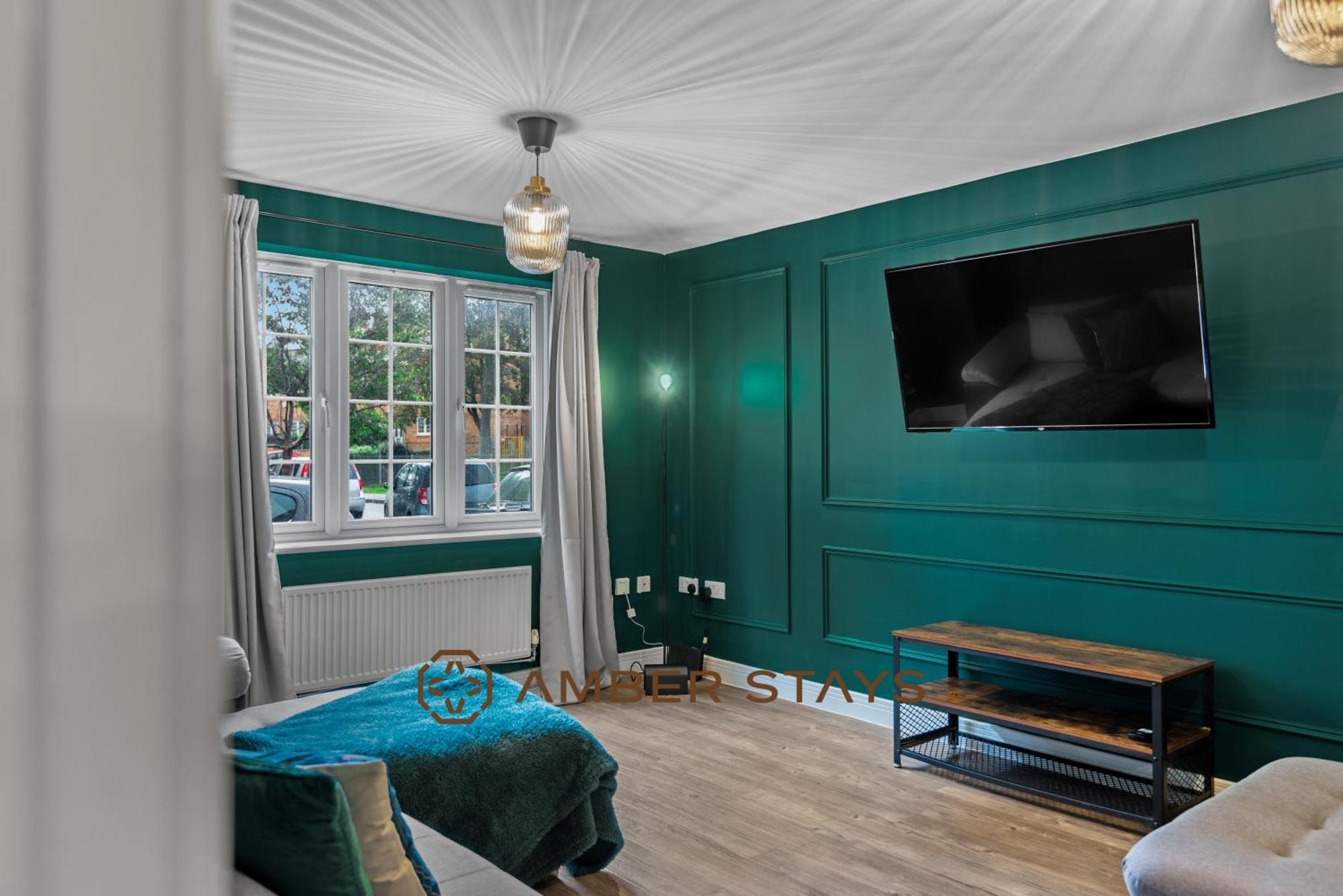 Spacious 5 Bed House In Reading By Amber Stays, Perfect For Business & Contractors, Sleeps 12! Exteriér fotografie